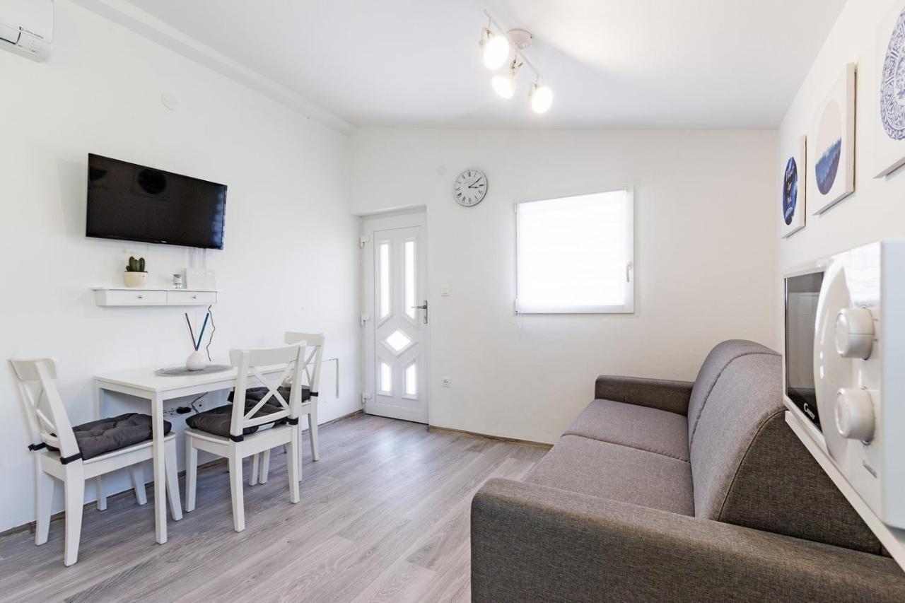 Holiday Apartment Near The Beach Фажана Екстер'єр фото